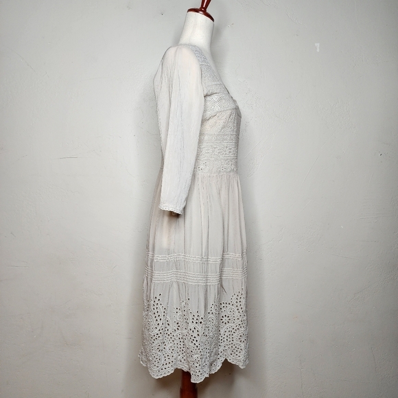 Johnny Was Beige Eyelet Embroidered Tan Dress Size Small - Picture 5 of 11